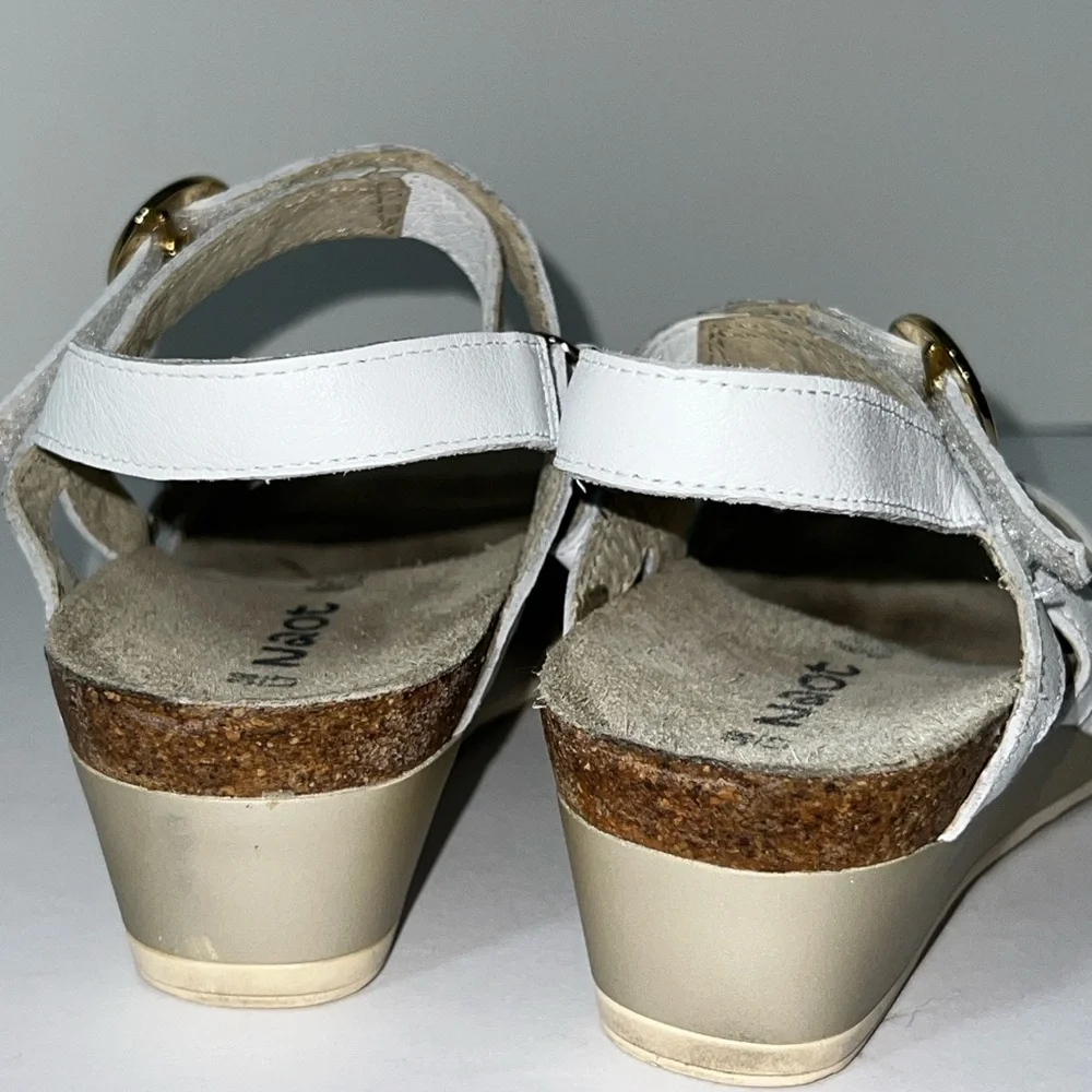 NAOT Sparkle White Leather Wedge Sandal Sz 38 EU/ 7 US